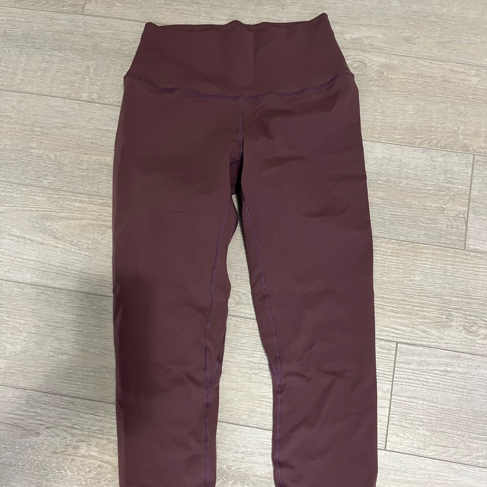 LULULEMON Leggings Size 6 Plum